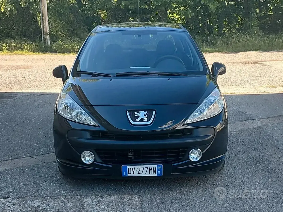 Usata Peugeot 207 Sport 73 CV (53 kW) 2009 Nero Berlina