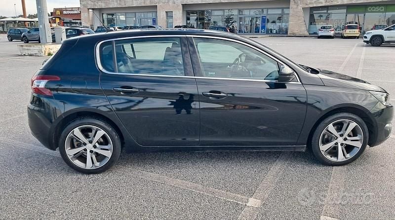 Usata Peugeot 308 GT-line 115 CV (84 kW) 2015 Nero Berlina