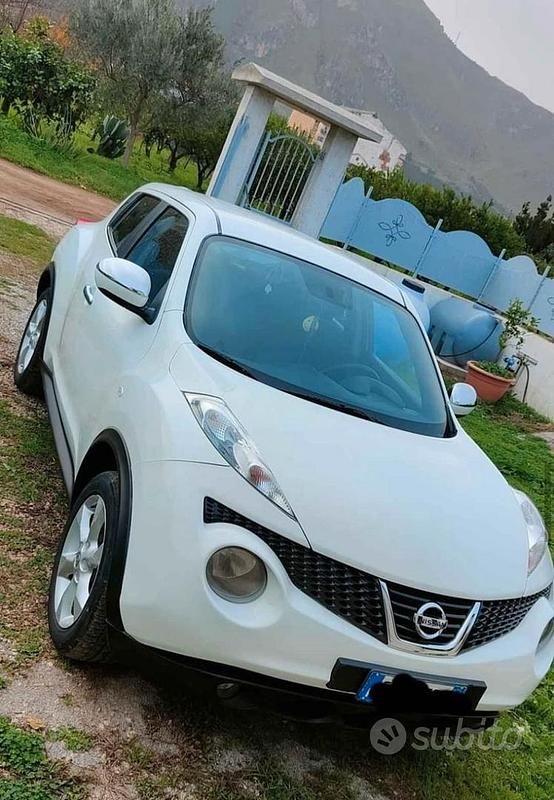 Usata Nissan Juke 110 CV (80 kW) 2011 Bianco SUV