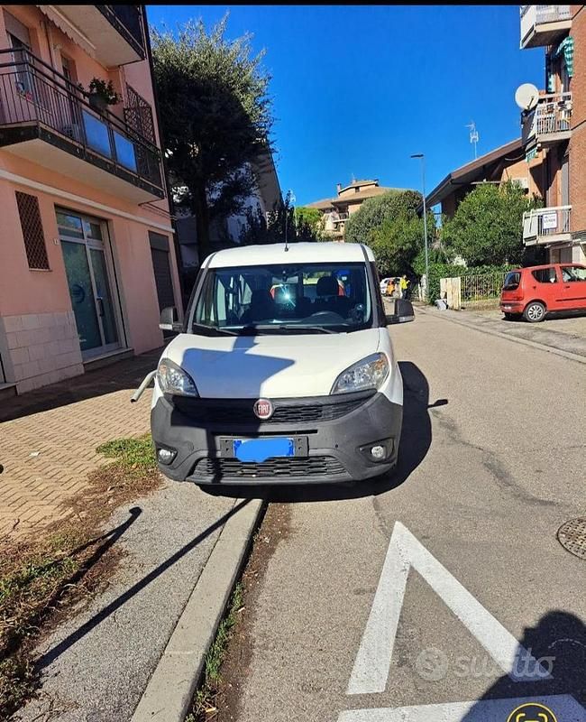 Usata Fiat Doblò 2015 Bianco Monovolume