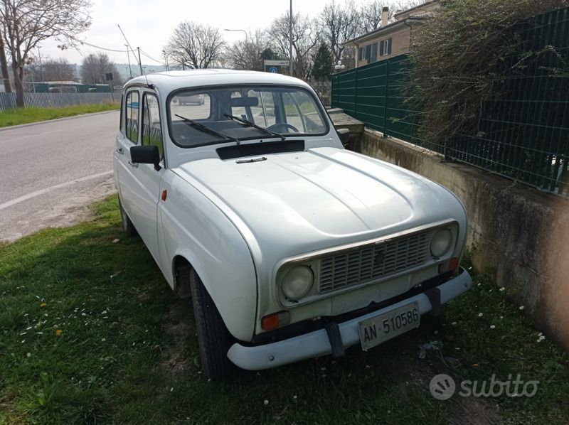 Bianco Usata 1992 Renault R4 Due volumi | 3500 € - Immagine 1/4