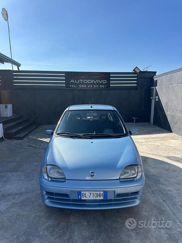 Blu Usata 2001 Fiat Seicento Due volumi | 2800 € (Cara) - Immagine 1/4