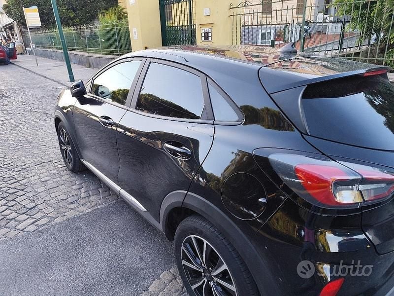 Usata Ford Puma Titanium 125 CV (91 kW) 2023 Nero Utilitaria