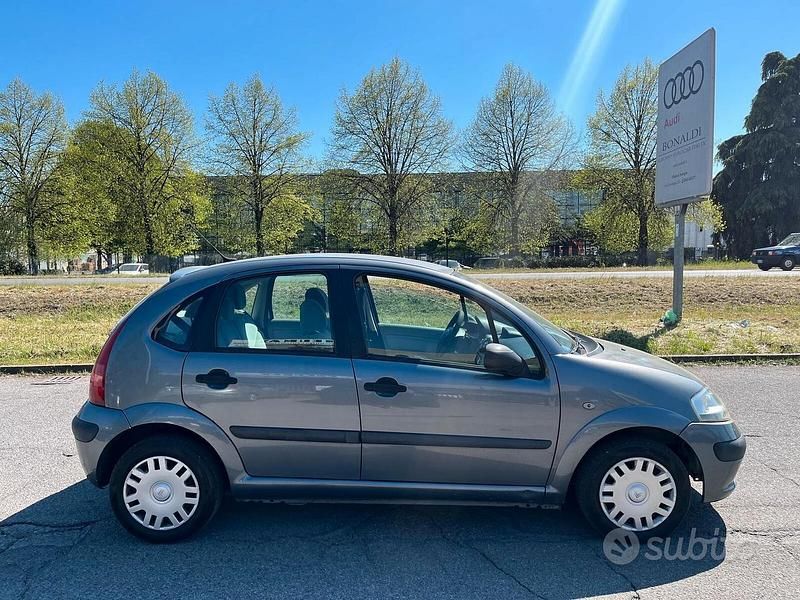 Usata Citroën C3 60 CV (44 kW) 2004 Grigio Berlina
