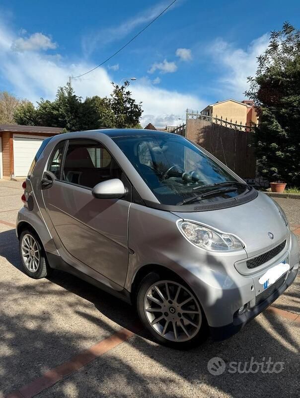 Usata 2007 Smart ForTwo Coupé Coupé | 5100 € (Cara) - Immagine 1/4