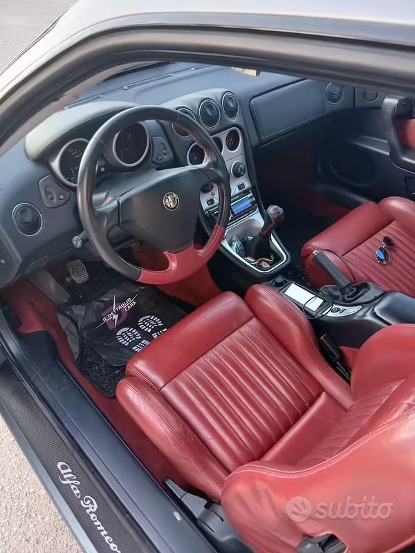Usata Alfa Romeo GTV 1999 Coupé