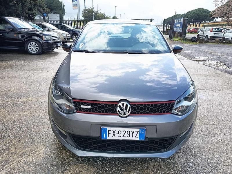 Usata VW Polo Highline 90 CV (66 kW) 2013 Grigio Utilitaria