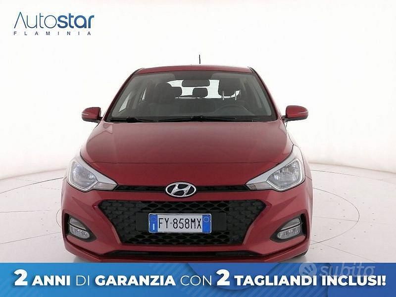 Usata Hyundai i20 75 CV (55 kW) 2019 Rosso Utilitaria