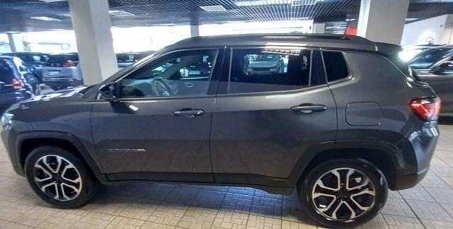 Usata Jeep Compass Limited 190 CV (139 kW) 2022 Grigio SUV