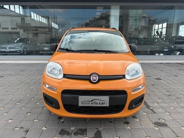 Käytetty Fiat Panda Easy 95 HP (69 kW) 2016 Oranssi Viistoperä