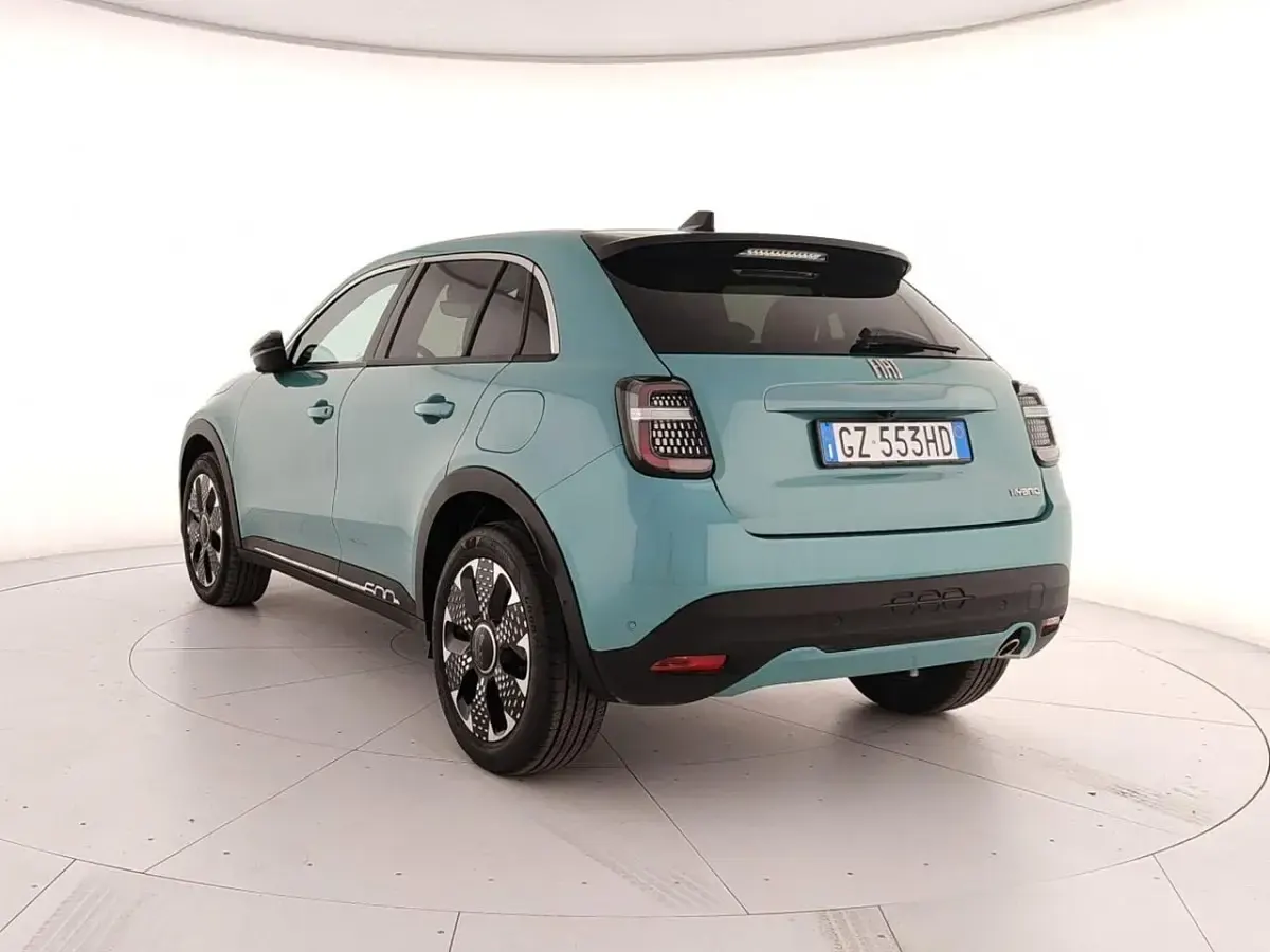 Usata Fiat 600 La Prima 100 CV (73 kW) 2025 Verde SUV