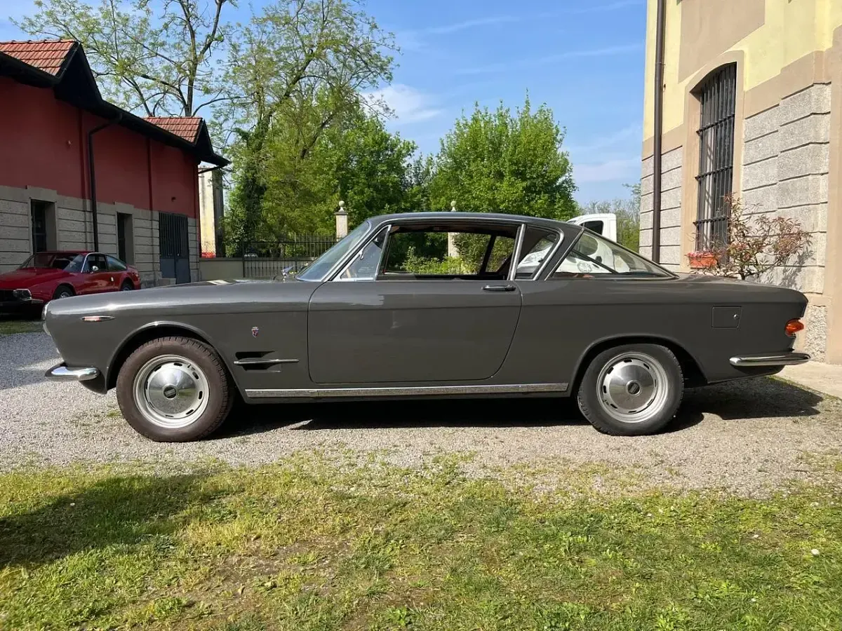 Usata Fiat 2300 Abarth 135 CV (99 kW) 1962 Grigio Coupé