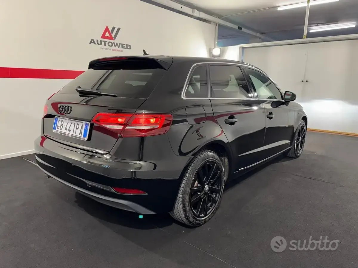 Usata Audi A3 Admired 150 CV (110 kW) 2020 Nero Berlina
