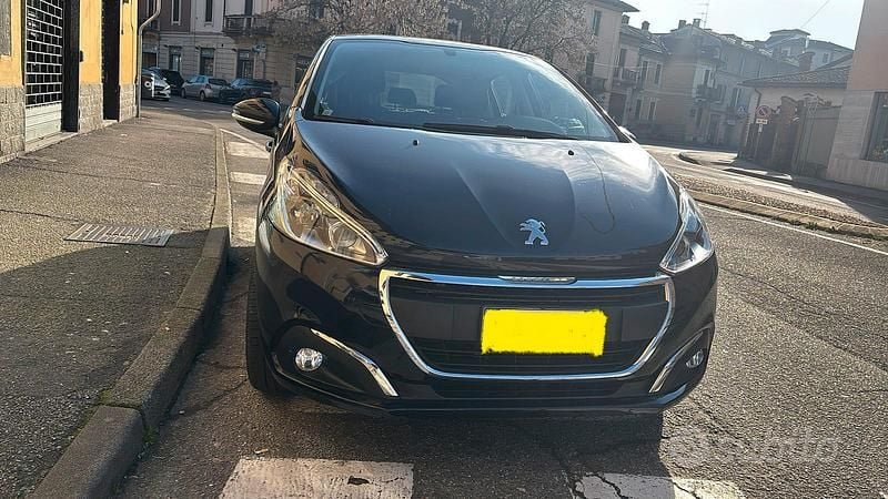 Usata Peugeot 208 83 CV (61 kW) 2019 Blu Utilitaria