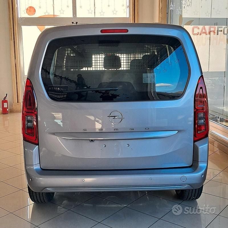 Nieuw Opel Combo Life S 102 PK (75 kW) 2025 Zwart MPV