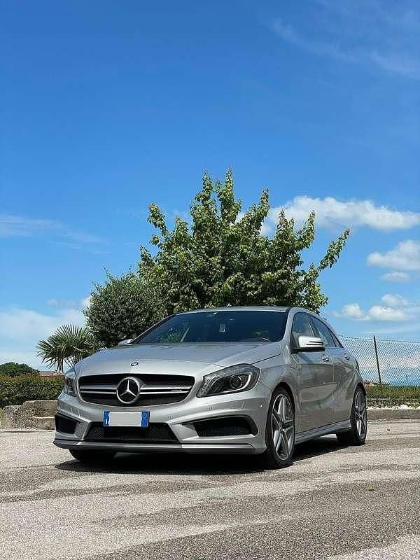 Usata Mercedes A45 AMG AMG 360 CV (264 kW) 2015 Utilitaria