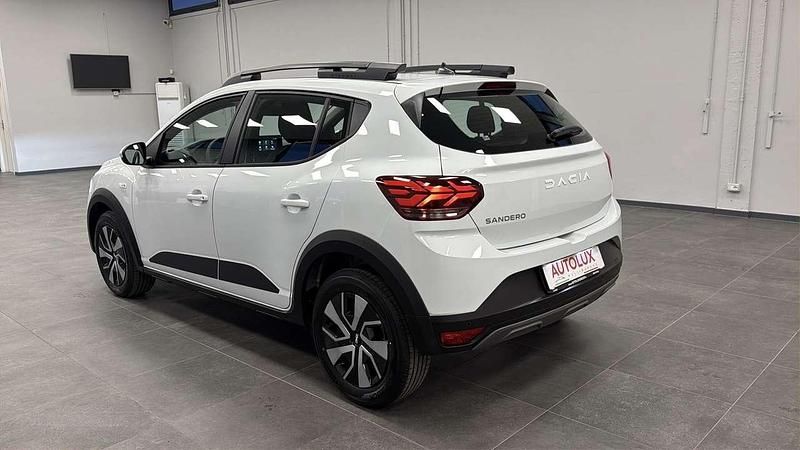 Nuova Dacia Sandero Expression 101 CV (74 kW) 2026 Bianco Berlina