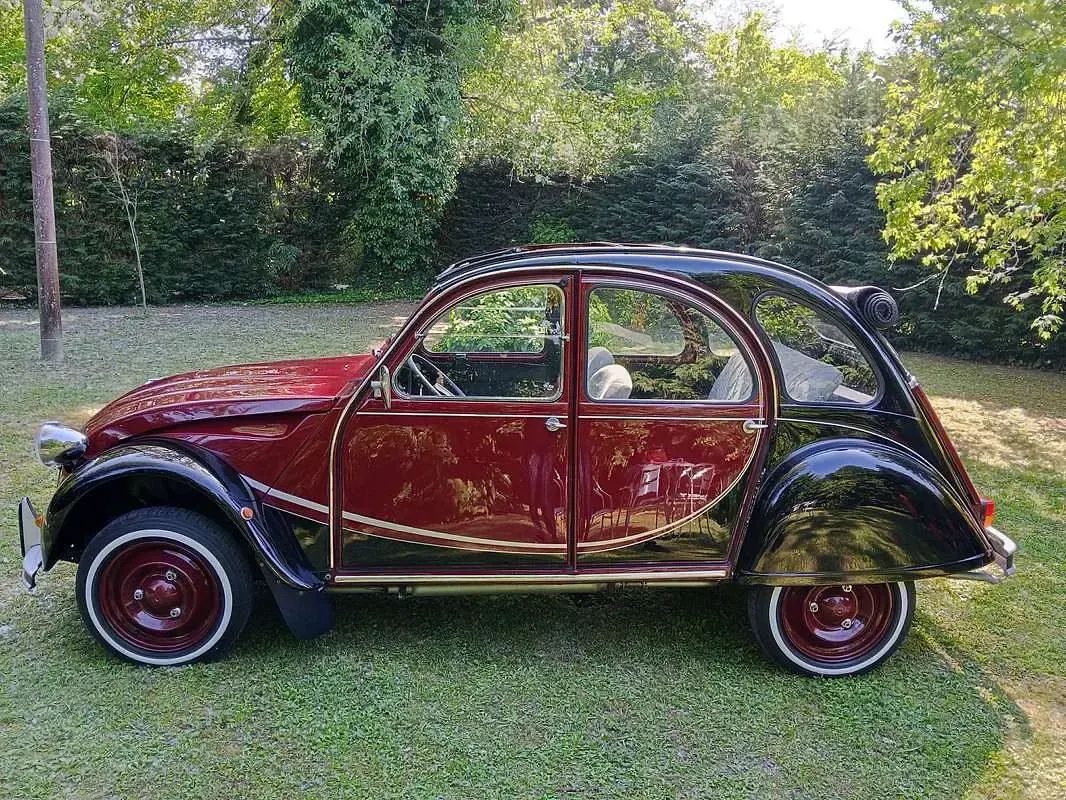 Usata Citroën 2CV Charleston 29 CV (21 kW) 1982 Nero Berlina