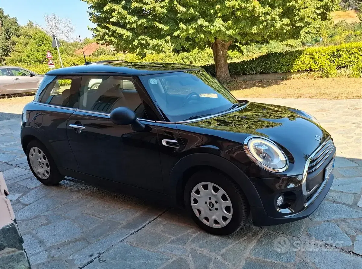 Usata Mini One D 95 CV (69 kW) 2015 Nero Utilitaria
