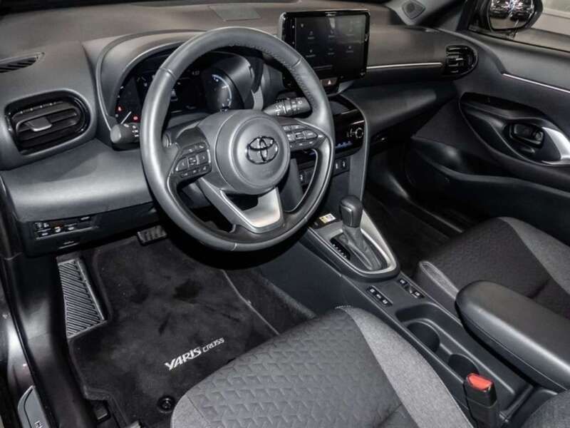 Usata Toyota Yaris Cross Trend 116 CV (85 kW) 2023 Grigio SUV