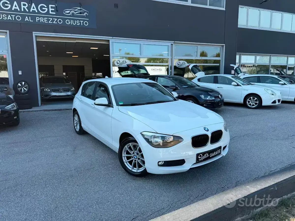 Usata BMW 116 Sport Line 136 CV (100 kW) 2016 Grigio Utilitaria