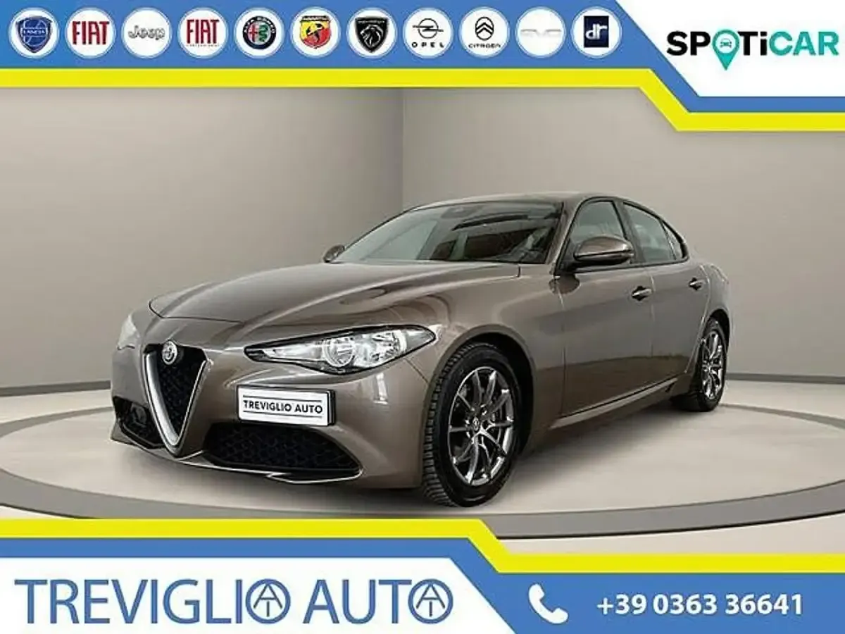 Usata Alfa Romeo Giulia Super 150 CV (110 kW) 2018 Berlina