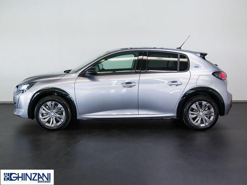 Usata Peugeot e-208 Allure 100 kW (136 CV) 2023 Utilitaria