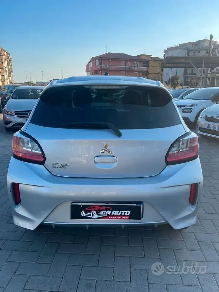 Usata Mitsubishi Space Star Intense 71 CV (52 kW) 2022 Bianco Utilitaria