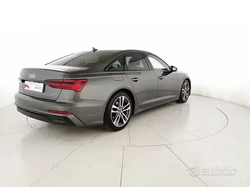 Usata Audi A6 S-Line 204 CV (150 kW) 2025 Grigio Berlina