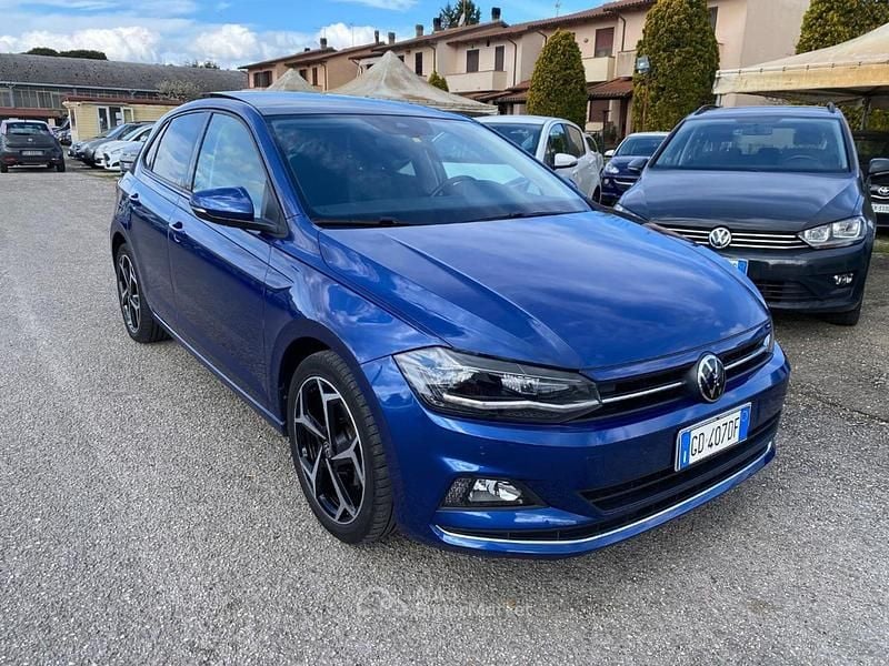 Usata VW Polo Highline 110 CV (80 kW) 2021 Blu Utilitaria