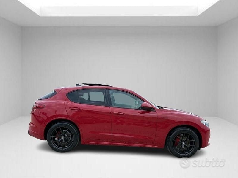 Usata Alfa Romeo Stelvio Veloce 210 CV (154 kW) 2021 Rosso SUV