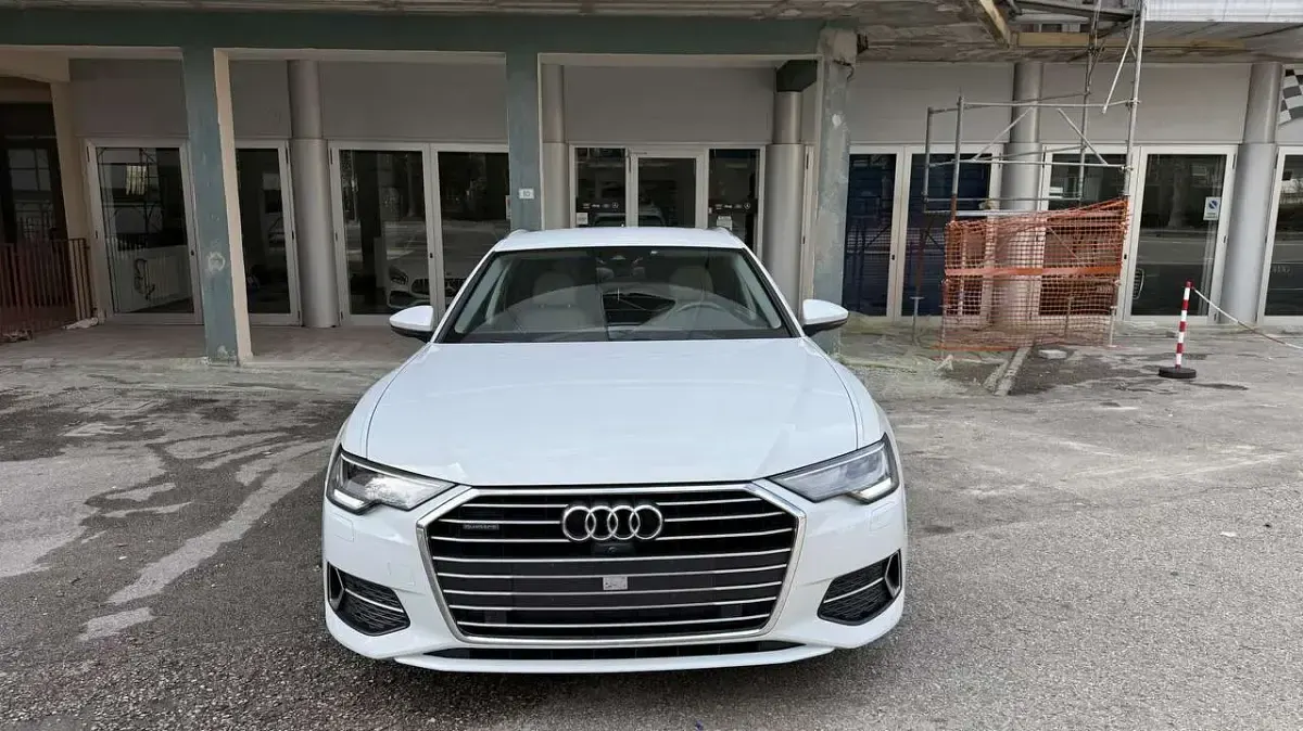 Usata Audi A6 Business 231 CV (169 kW) 2021 Bianco Station wagon