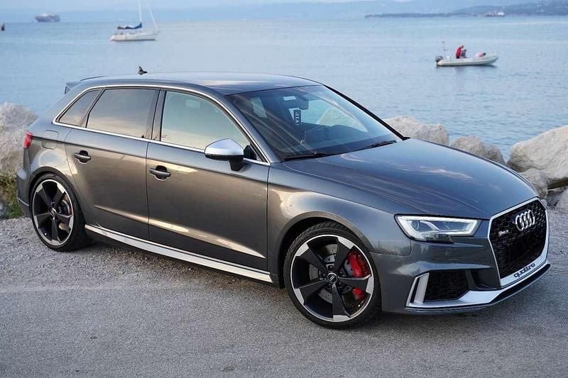 Usata Audi RS3 Ambiente 400 CV (294 kW) 2019 Grigio Berlina