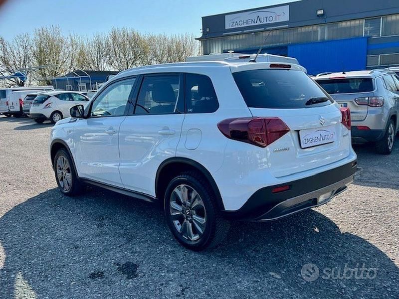 Usata Suzuki Vitara 112 CV (82 kW) 2019 Bianco SUV