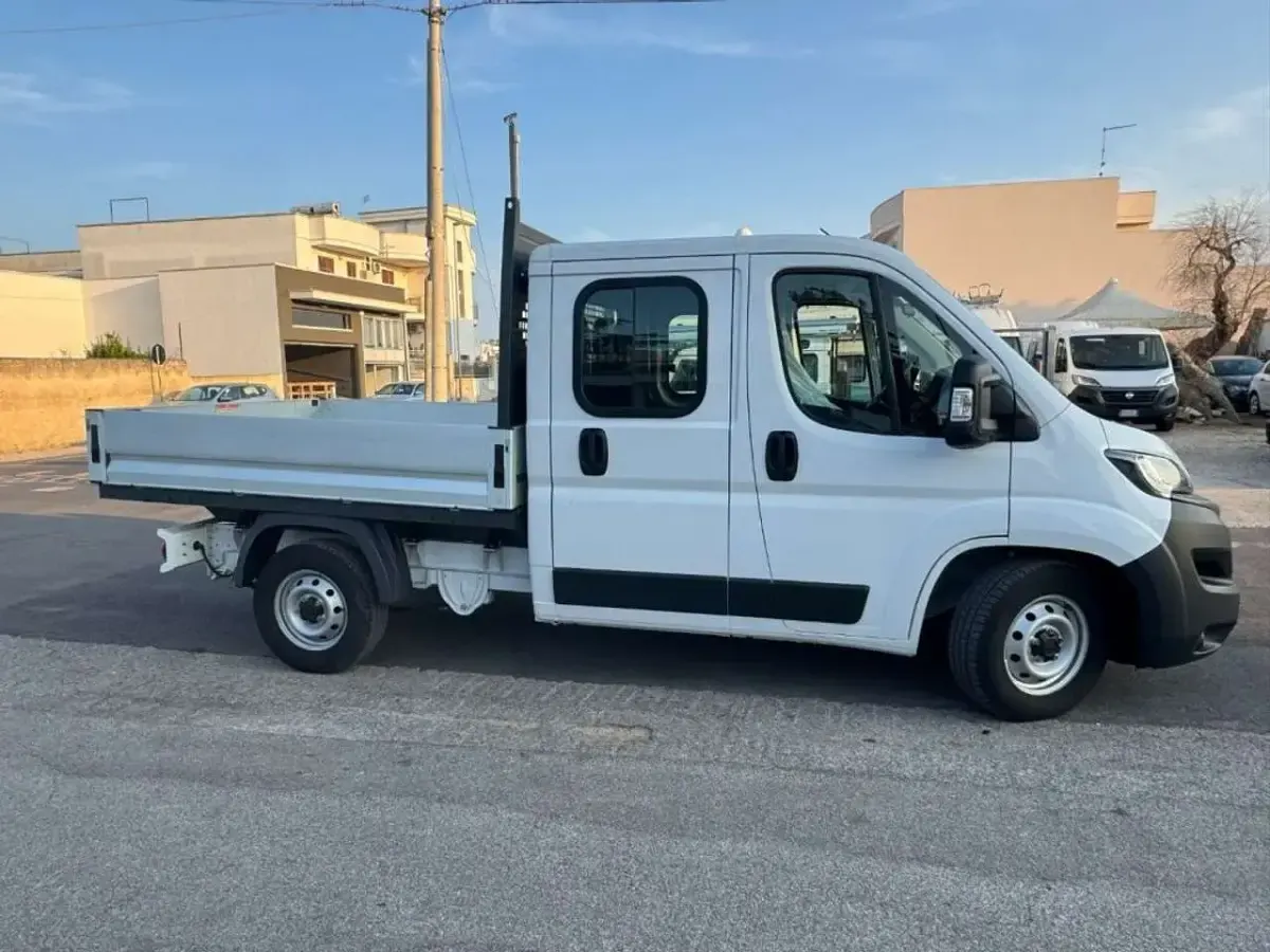 Usata Fiat Ducato 140 CV (102 kW) 2022 Bianco Furgone