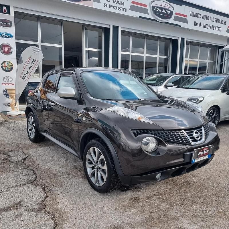Usata Nissan Juke Tekna 110 CV (80 kW) 2012 Marrone SUV