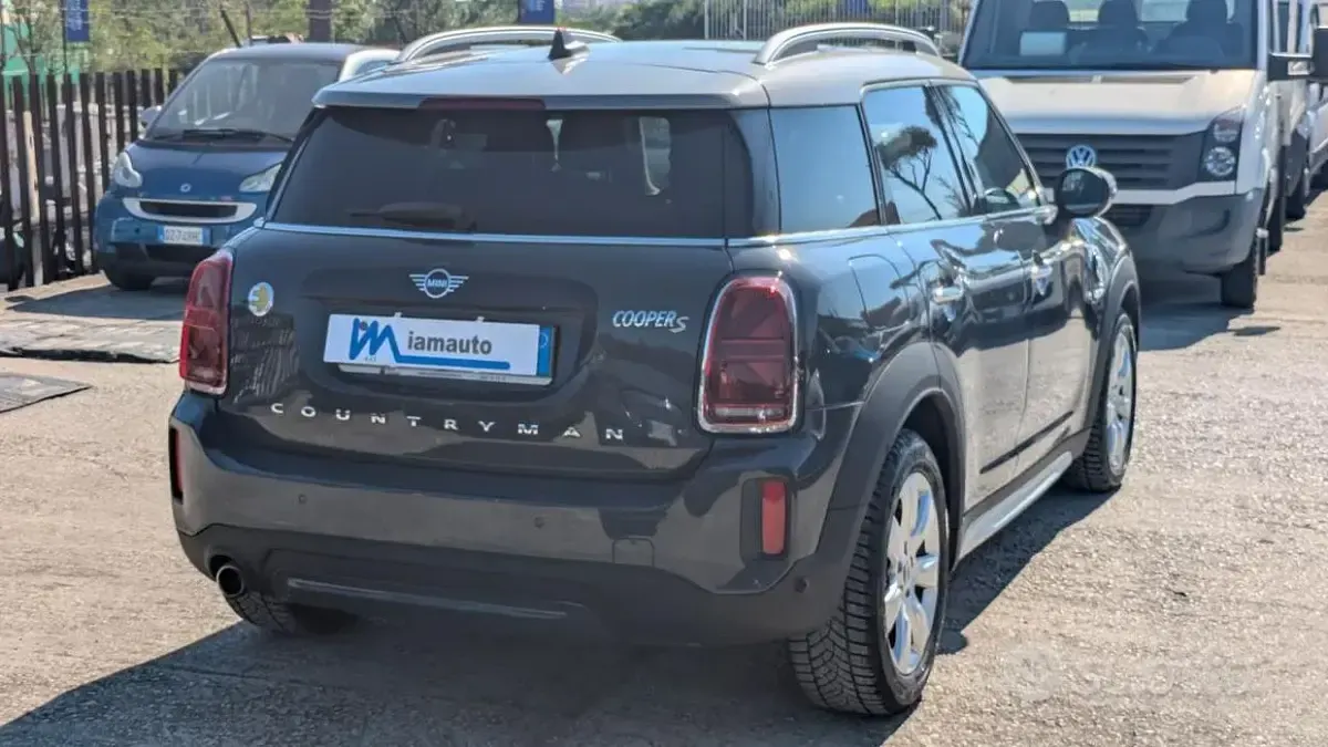 Usata Mini Cooper Countryman Business 125 CV (91 kW) 2021 Grigio SUV