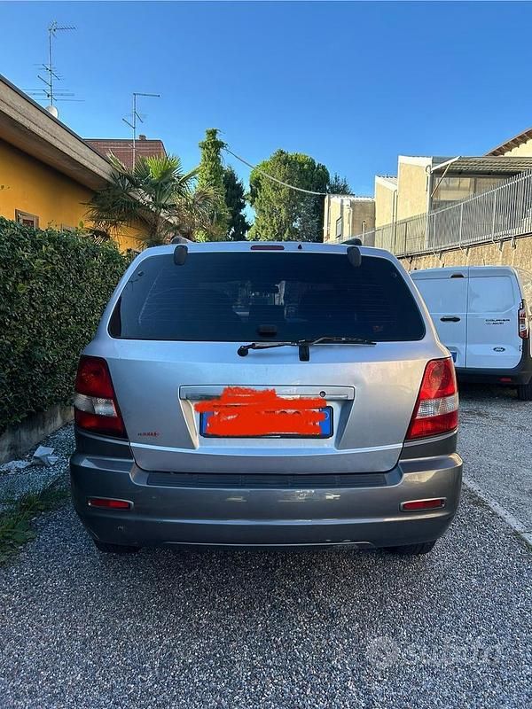 Usata Kia Sorento Active 140 CV (102 kW) 2005 Grigio SUV