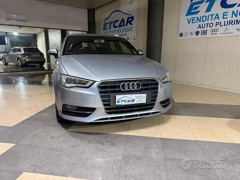 Usata Audi A3 Ambition 110 CV (80 kW) 2014 Argento Berlina