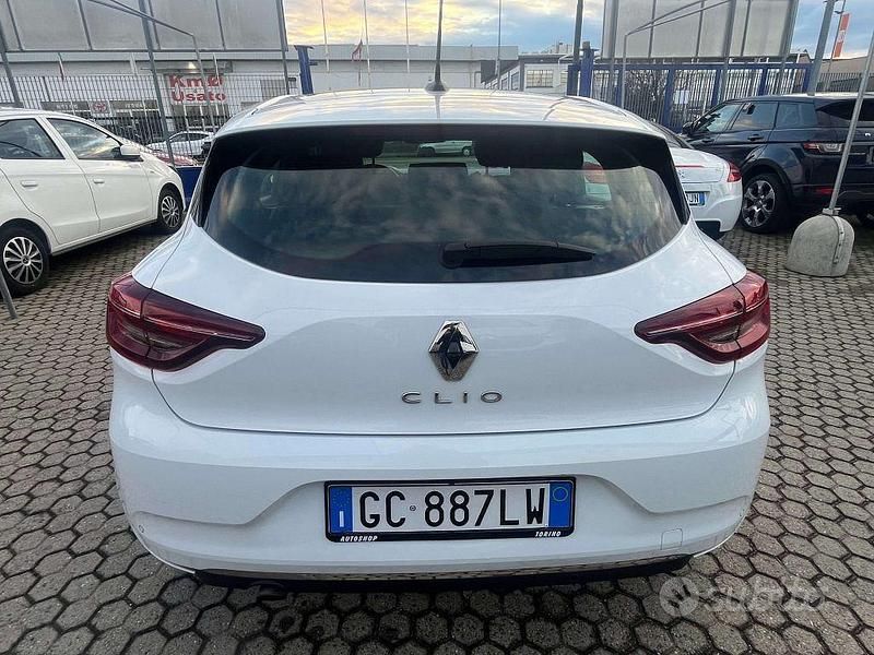 Usata Renault Clio V Intens 101 CV (74 kW) 2020 Bianco Berlina