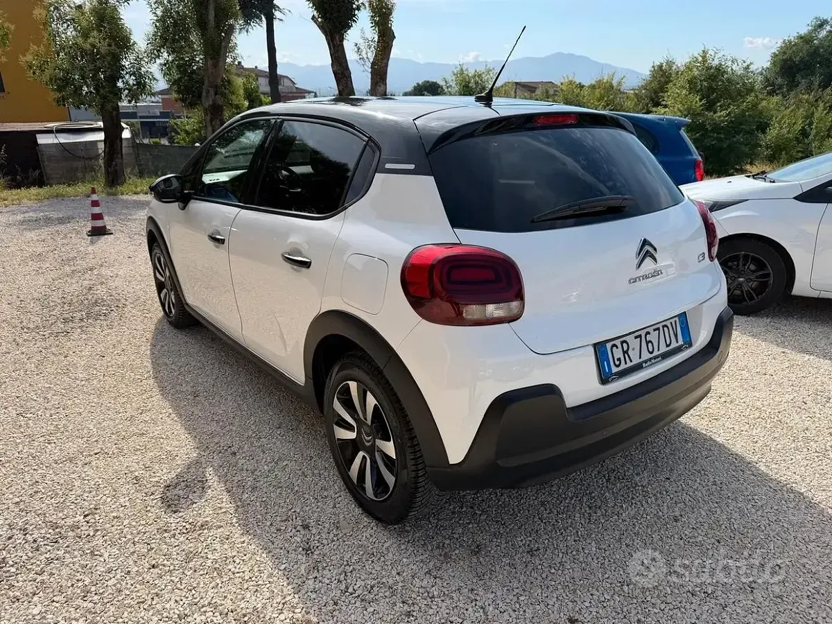 Usata Citroën C3 110 CV (80 kW) 2023 Bianco Utilitaria