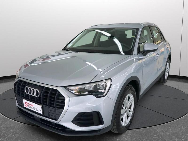 Usata Audi Q3 Business 150 CV (110 kW) 2020 Argento metallizzato SUV