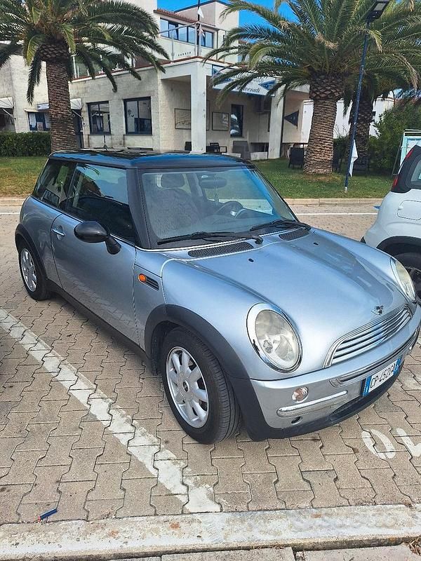 Usata Mini ONE 2004 Grigio Utilitaria