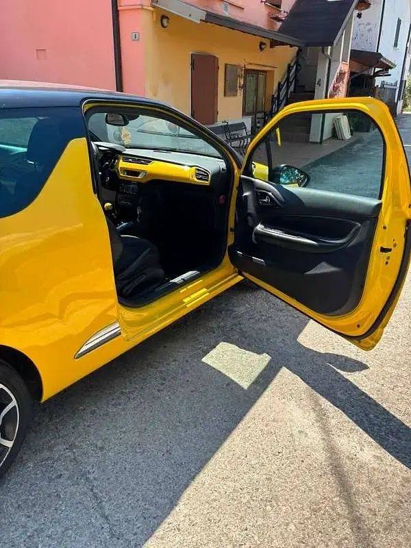Usata Citroën DS3 Sport Chic 156 CV (114 kW) 2010 Giallo Utilitaria