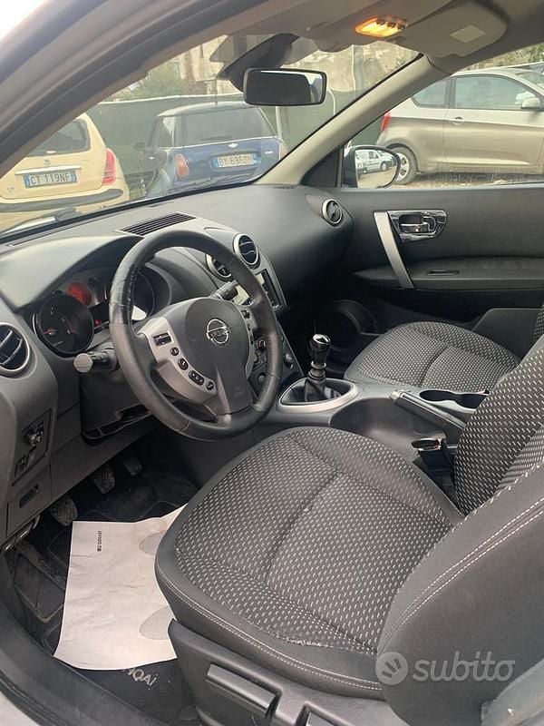 Usata Nissan Qashqai 106 CV (77 kW) 2007 Grigio SUV