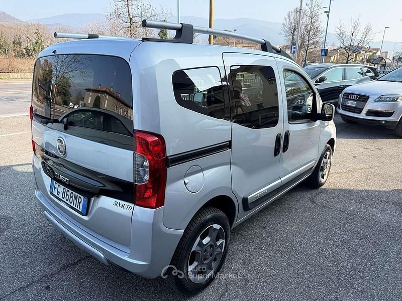 Usata Fiat Qubo Trekking 80 CV (58 kW) 2017 Argento Monovolume