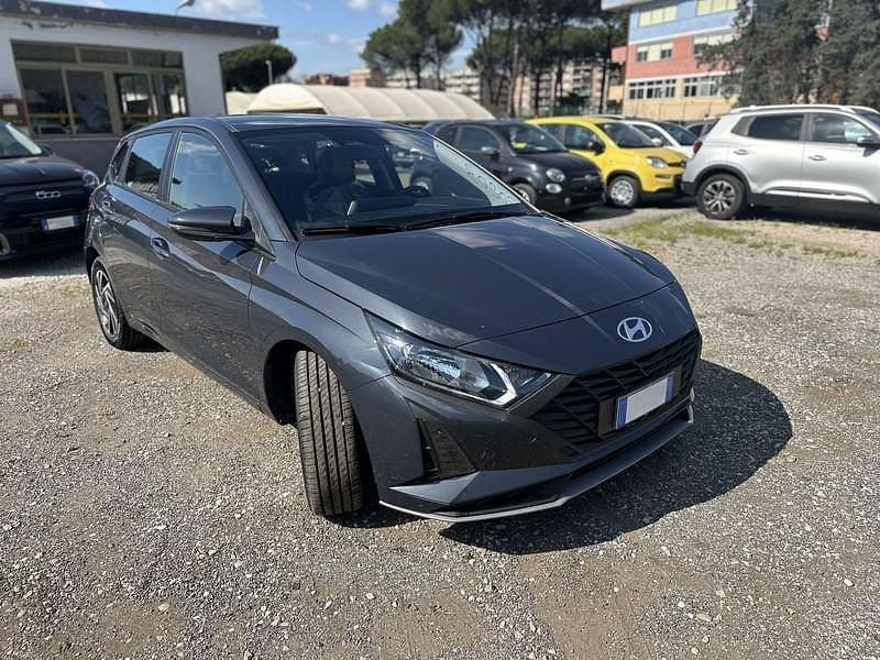 Usata Hyundai i20 77 CV (56 kW) 2024 Bianco Berlina