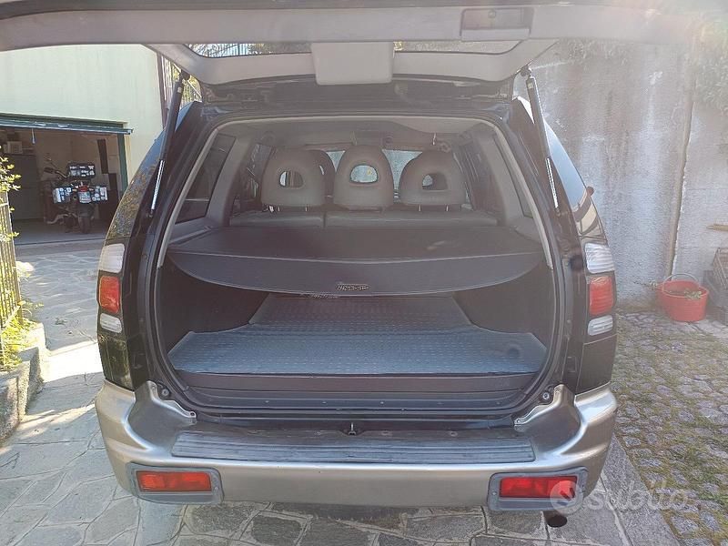 Usata Mitsubishi Pajero Sport 99 CV (72 kW) 2005 Nero SUV