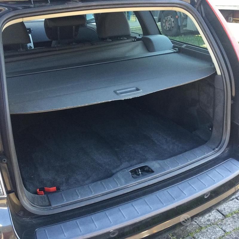 Usata Volvo V50 109 CV (80 kW) 2012 Nero Station wagon
