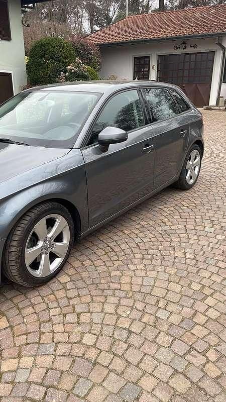 Usata Audi A3 Business 110 CV (80 kW) 2015 Grigio Berlina